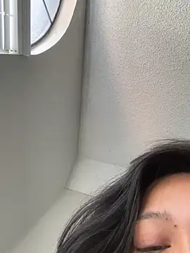 babygirlesme online show from May 2026 05:44:02 PM