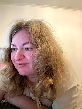 Amelia-Diamond online show from November 2025 09:43:01 AM