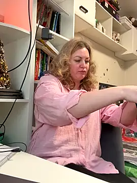 Amelia-Diamond online show from December 2025 10:43:02 AM