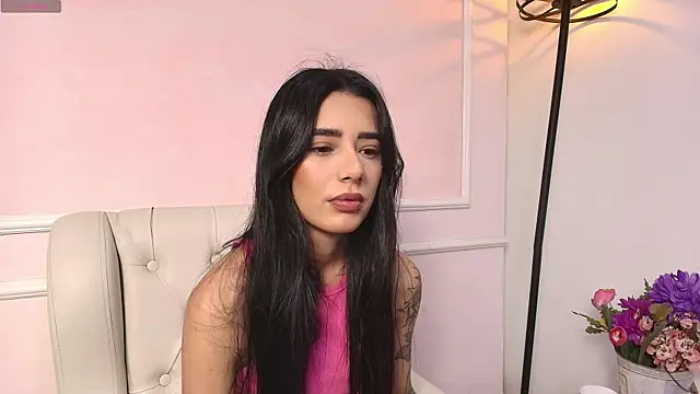 Scarlett Keller online show from December 2025 06:09:02 PM