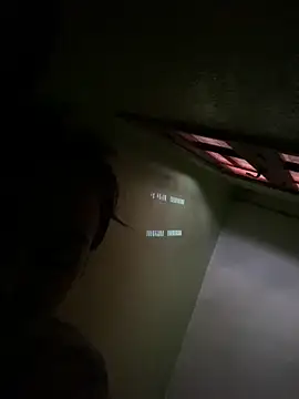 SaraChouchou online show from March 2026 01:23:01 PM