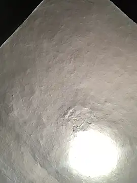 Snapshot of Emiliano_Reyes chatting on June 2026 03:18:01 AM Emiliano Reyes online show from June 2026 03:18:01 AM