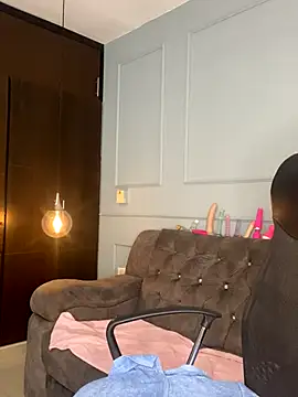 Snapshot of Orianabluee_ chatting on November 2025 03:18:02 AM Orianabluee online show from November 2025 03:18:02 AM