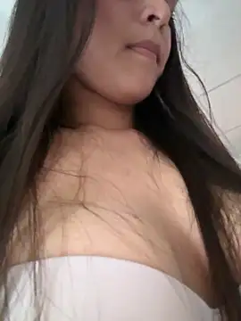 Rubbykira  online show from June 2026 10:29:01 PM