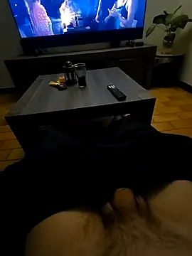 Snapshot of MaxouC59000 chatting on November 2025 01:01:02 AM MaxouC59000 online show from November 2025 01:01:02 AM