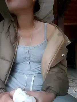 mira-show online show from December 2025 03:44:02 AM