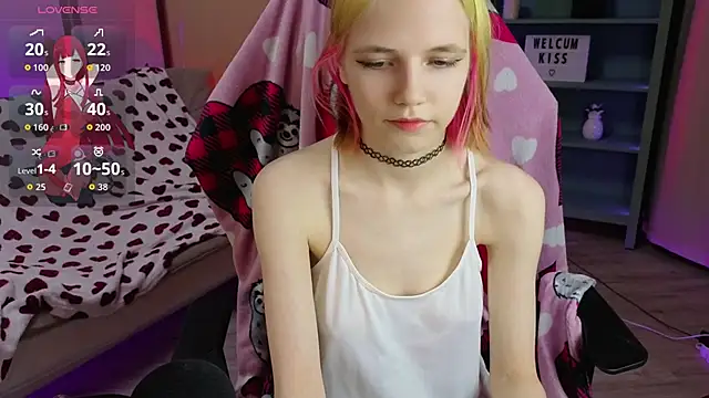 MitaSide online show from November 2025 04:10:01 PM