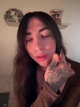 valeriahornier online show from March 2026 10:11:01 PM