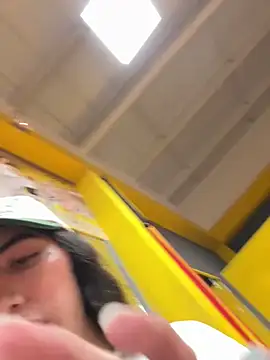 valeriahornier online show from March 2026 02:33:02 AM