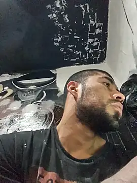 vergueo3 online show from November 2025 10:24:01 PM