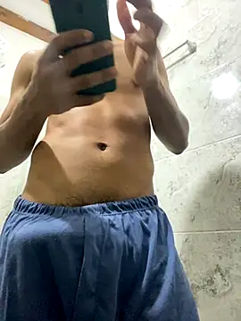 Snapshot of liam_Brooks9 chatting on November 2025 04:35:02 AM liam Brooks9 online show from November 2025 04:35:02 AM