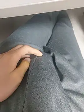 fdskj online show from March 2026 12:38:02 PM