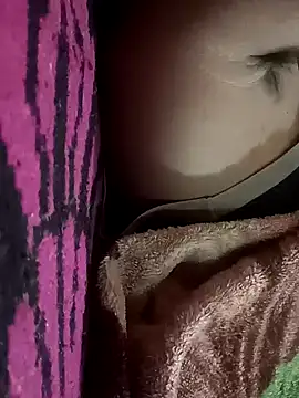 RNlov online show from October 2025 03:44:02 PM