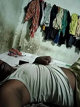 RNlov online show from November 2025 11:59:01 PM