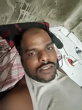 RNlov online show from February 2026 11:37:01 PM