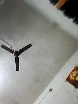 RNlov online show from February 2026 04:01:01 AM