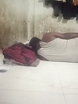 RNlov online show from February 2026 03:45:01 PM