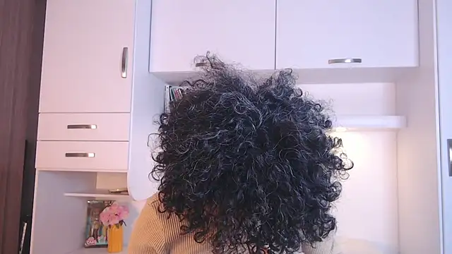 MartiRuis10 online show from November 2025 08:42:02 PM