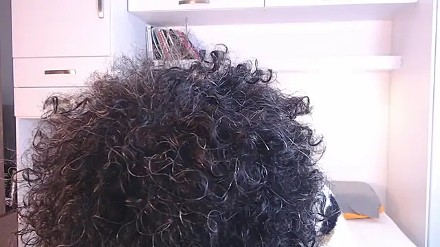 MartiRuis10 online show from December 2025 12:20:02 AM