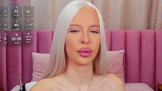 Snapshot of KailaCrystall chatting on November 2025 01:28:01 AM KailaCrystall online show from November 2025 01:28:01 AM