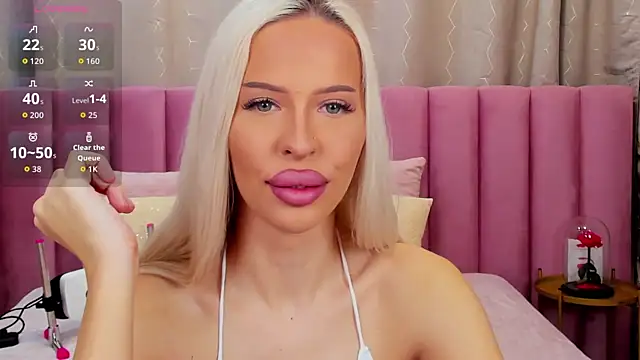 Snapshot of KailaCrystall chatting on November 2025 01:27:02 AM KailaCrystall online show from November 2025 01:27:02 AM