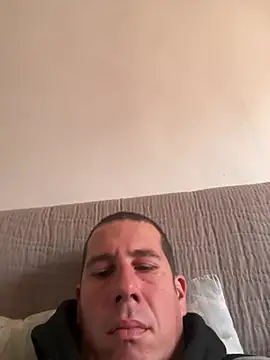 Szeximado31 online show from April 2026 05:41:02 AM