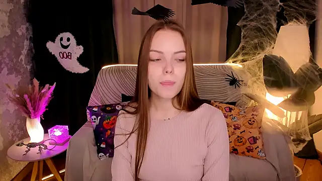 Snapshot of MelissaBell_ chatting on October 2025 02:21:03 AM MelissaBell online show from October 2025 02:21:03 AM