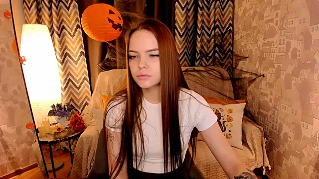 Snapshot of MelissaBell_ chatting on October 2025 02:22:02 AM MelissaBell online show from October 2025 02:22:02 AM