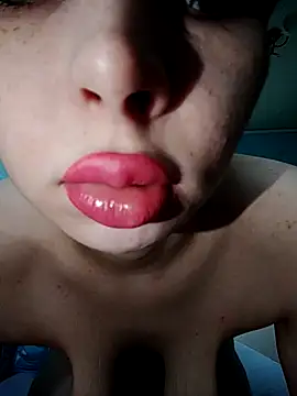 Snapshot of Loveyoudearxq chatting on November 2025 11:03:02 AM Loveyoudearxq online show from November 2025 11:03:02 AM