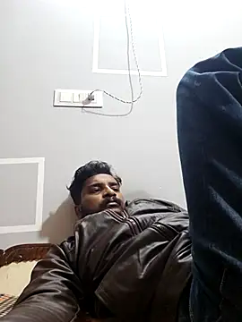 Snapshot of rahulsexyb chatting on November 2025 01:10:02 PM rahulsexyb online show from November 2025 01:10:02 PM