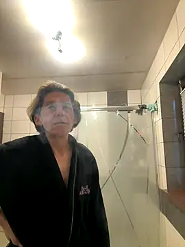 kon77777 online show from October 2025 05:17:01 AM