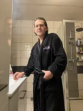 kon77777 online show from November 2025 03:39:02 AM