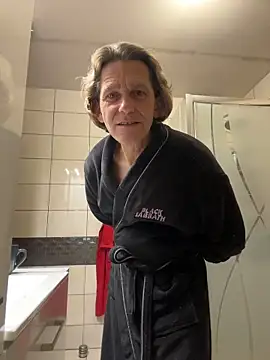 kon77777 online show from November 2025 05:44:01 AM