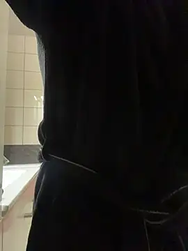 kon77777 online show from November 2025 03:21:02 AM