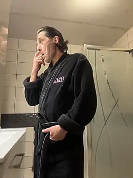 kon77777 online show from November 2025 03:21:02 AM