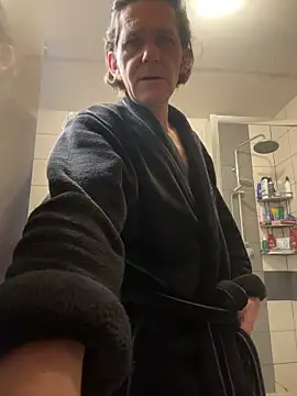 kon77777 online show from November 2025 03:32:01 AM