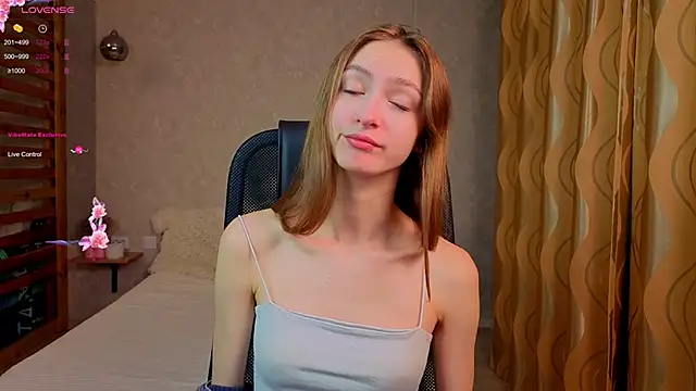 Candy Mandyy online show from November 2025 02:04:01 AM