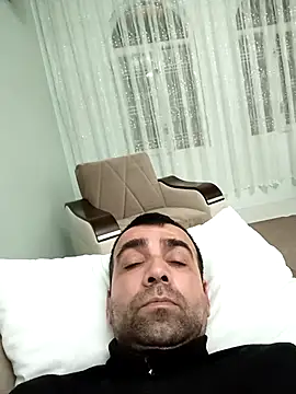 Bugattiveyron1 online show from December 2025 09:36:02 PM