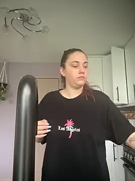 Snapshot of YourFrenchFeliciexo chatting on November 2025 02:53:02 PM YourFrenchFeliciexo online show from November 2025 02:53:02 PM