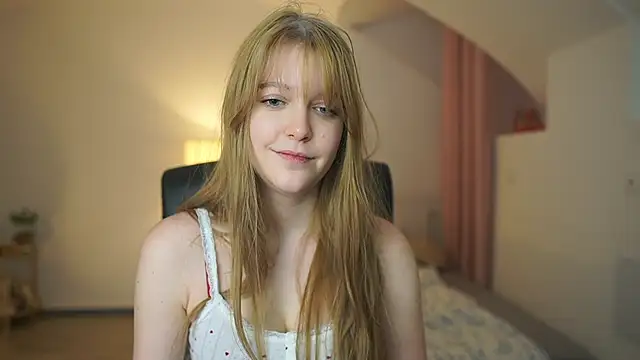 lisa mccoy  online show from March 2026 02:10:02 PM