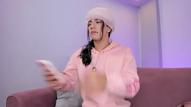 stefy bratz online show from March 2026 01:48:01 AM