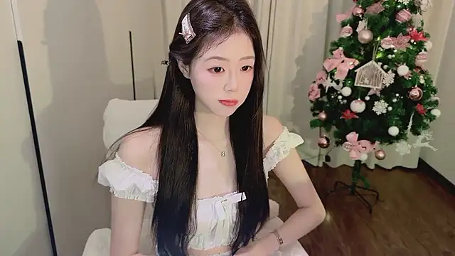 Onecutelittle online show from January 2026 06:06:02 AM