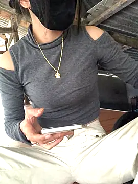 Kylie beem online show from November 2025 01:42:01 AM