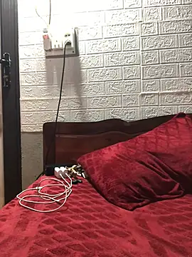 Kylie beem online show from February 2026 04:45:02 AM