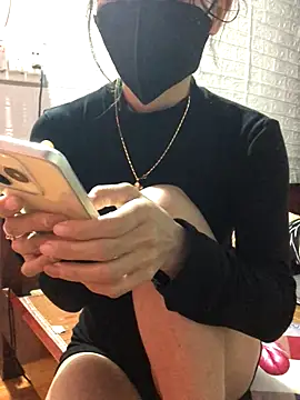 Kylie beem online show from November 2025 01:42:01 AM