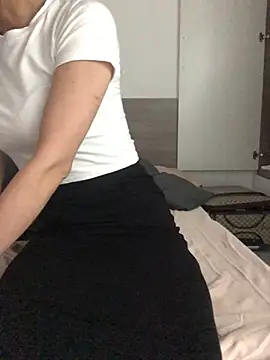 Snapshot of Kylie_beem chatting on July 2026 08:36:01 AM Kylie beem online show from July 2026 08:36:01 AM