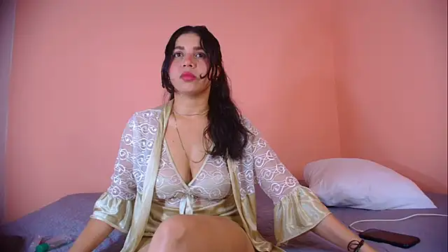 Snapshot of Cleo_Sexy1 chatting on October 2025 05:04:02 PM Cleo Sexy1 online show from October 2025 05:04:02 PM