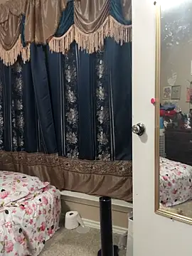 chocolatestrawberrydips online show from April 2026 02:35:01 AM