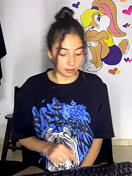 ShareeBax  online show from October 2025 03:31:02 AM