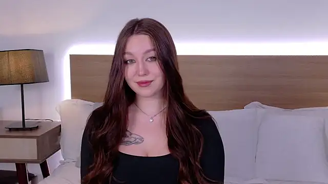 Snapshot of _Tessa_May_ chatting on October 2025 12:43:01 AM Tessa May online show from October 2025 12:43:01 AM